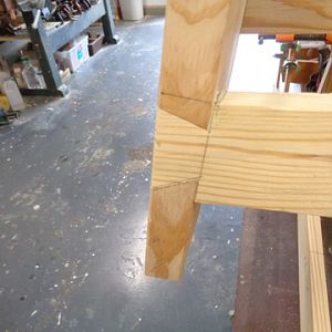 Stool 2018