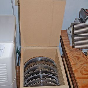 sawblade box