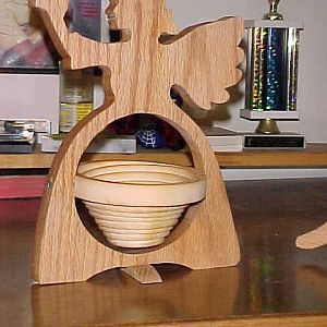 Angel collapsing basket made from oak plywood