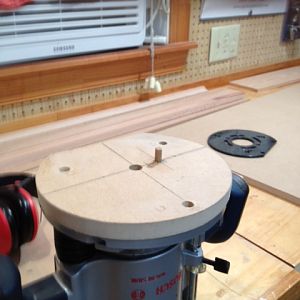 Adjustable Shelf Pin Router Jig