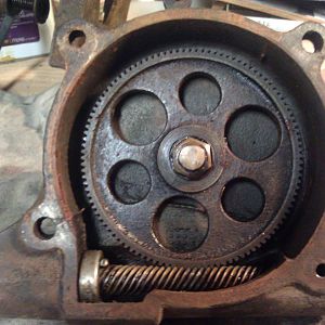 Worm gears on Prairie grinder