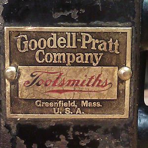 1.Goodell Pratt Model 485 Crank Grinder