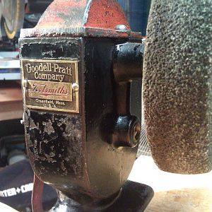 4.Goodell Pratt Model 485 Crank Grinder