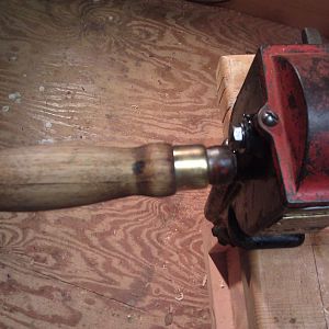 6.Goodell Pratt Model 485 Crank Grinder