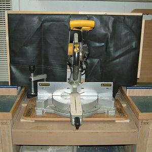 Miter saw dust collection hood
