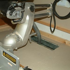 Miter saw dust collection hood