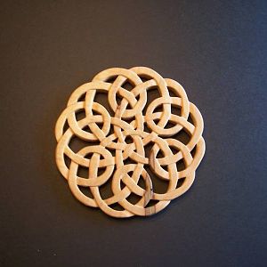 Celtic knot trivet