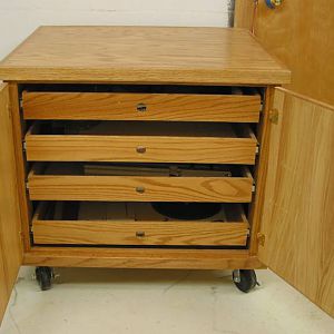 Roll around cabinet