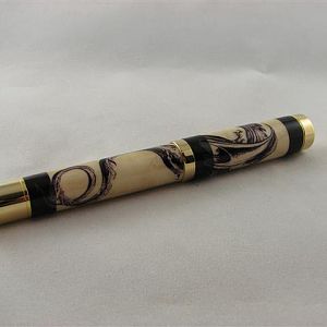 Maple and Blackwood Dragon Fountain Pen