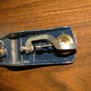 Block plane lateral