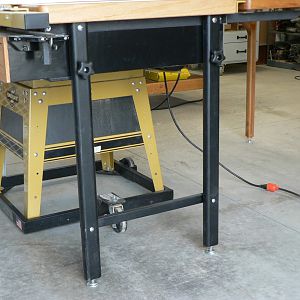 Fold-up Support Legs