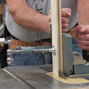 Cutting tenons on rails