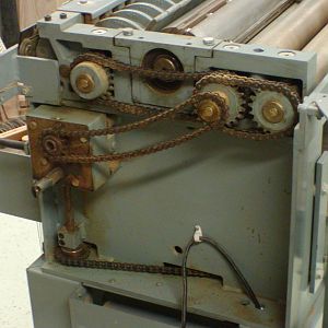 20" Planer, infeed rollers and table drive