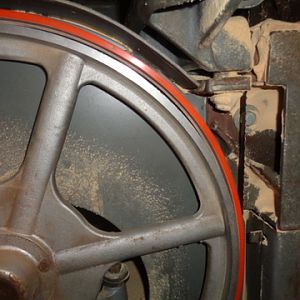 1-bandsaw_tires_troubles_005