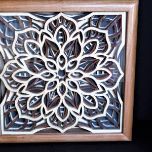 S38 - Scroll Saw Layered Mandala by MaWoodShop  P1060497.jpg