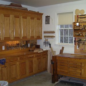 Shop, cabinet bench and carving bench