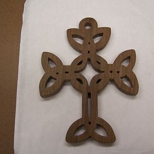 Celtic cross back ("unwoven")