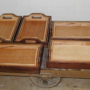 nested serving trays