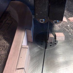 Cutting_out_the_Foot-Dovetail-1