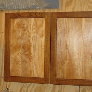 Drill bit storage cabinet