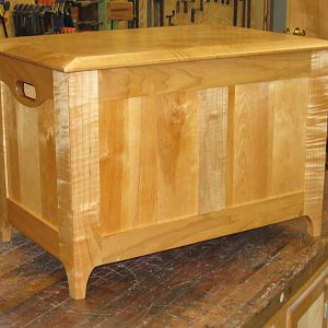 Maple Toy Box