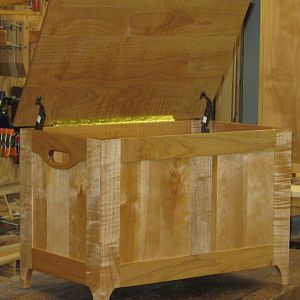 Maple Toy Box
