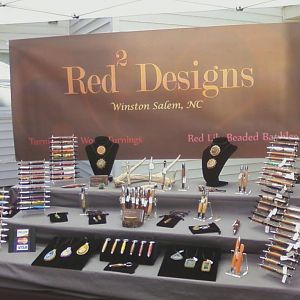 pen and jewelry display