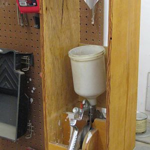 Paint filter - spray gun holder