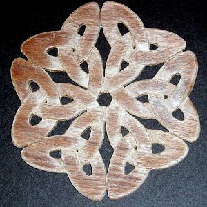Celtic 6 knot trivet