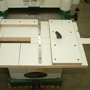 Small Circle Cutting Jig for bench top Bandsaw
