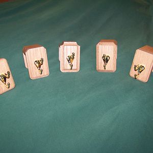 Coat hooks for cubicals