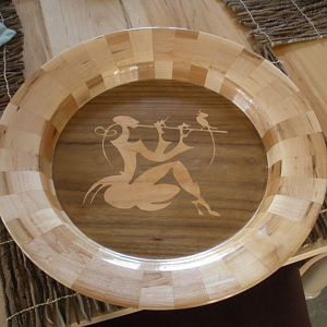 Polychromatic platter