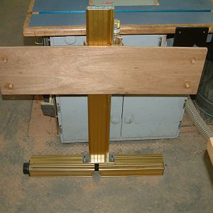 Incra Ultra Fence on Router Table