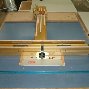Incra Ultra Fence on Router Table