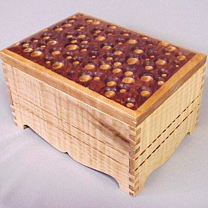 Lacewood Top on Maple Box