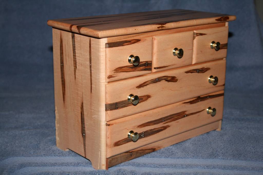 Ambrosia Maple Jewelry Box
