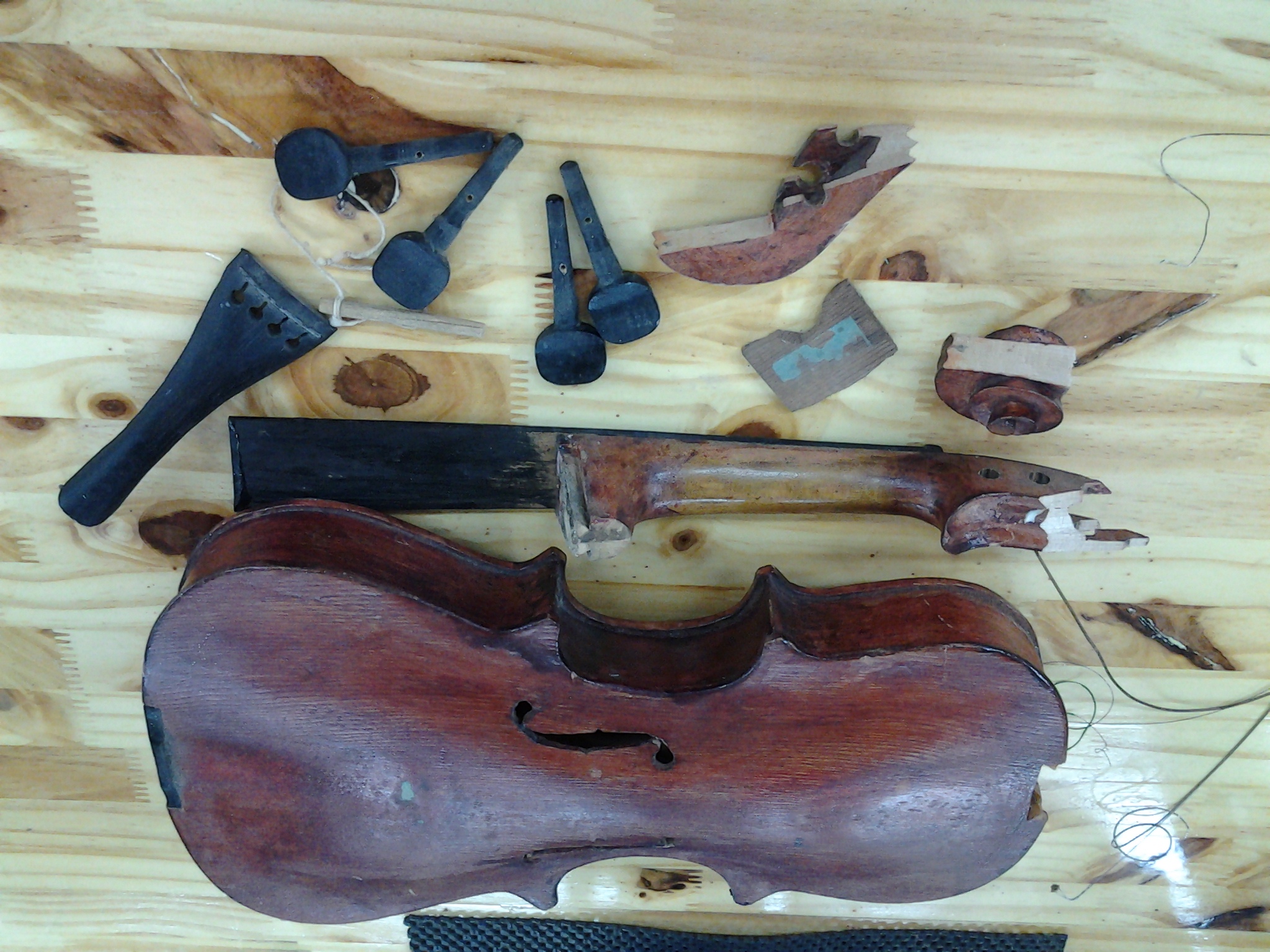 Broken Violin 1