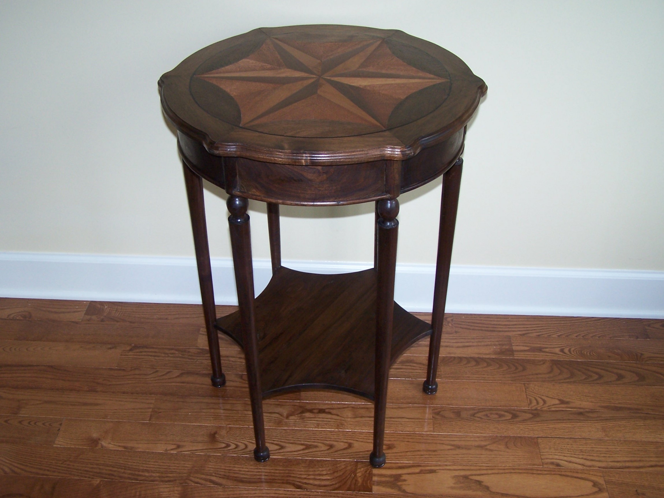 Compass Rose Table