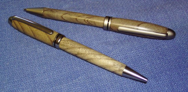 Magnolia Pen/Pencil Set