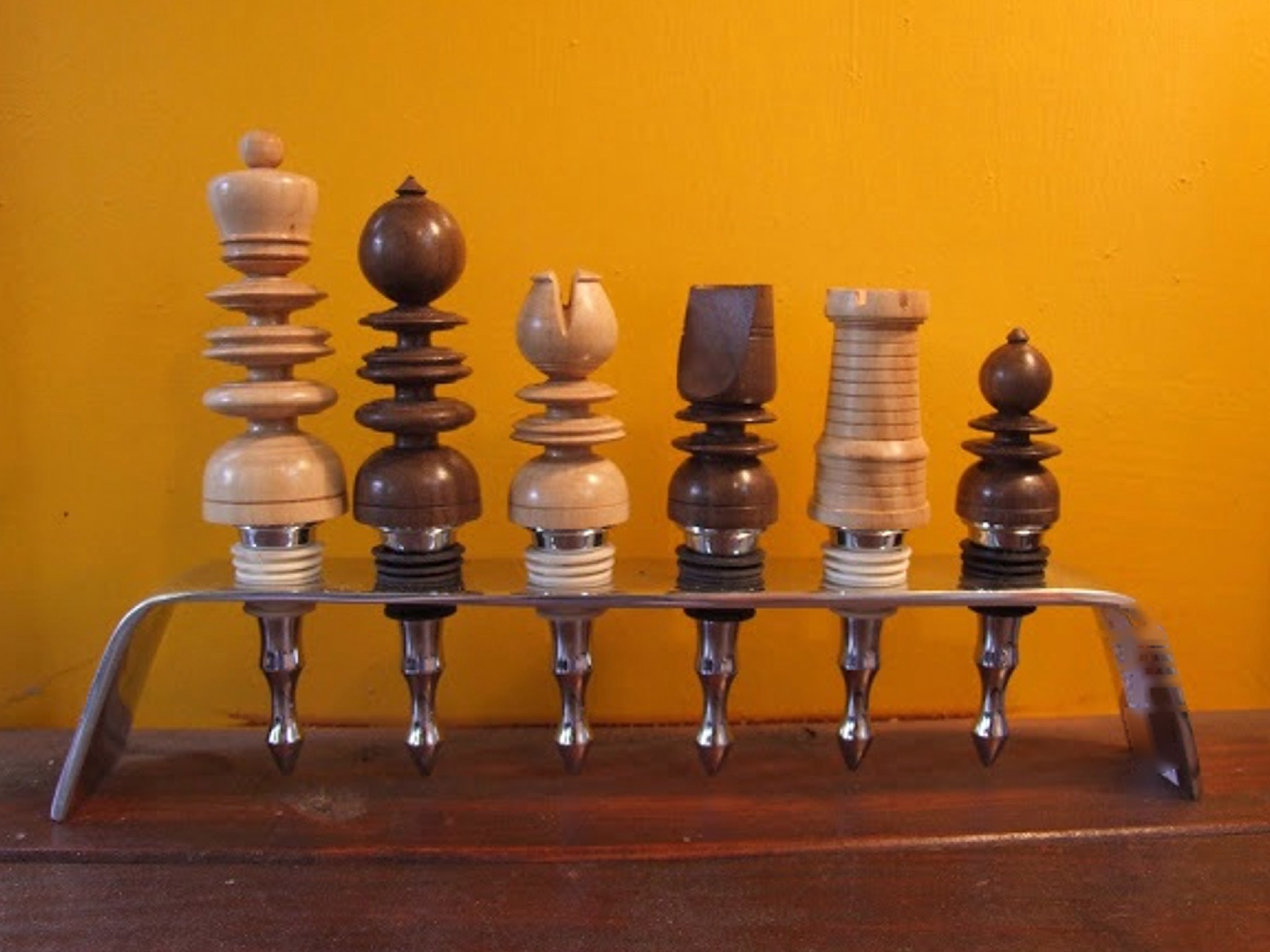 St George style chess set / wine bottle stopper set