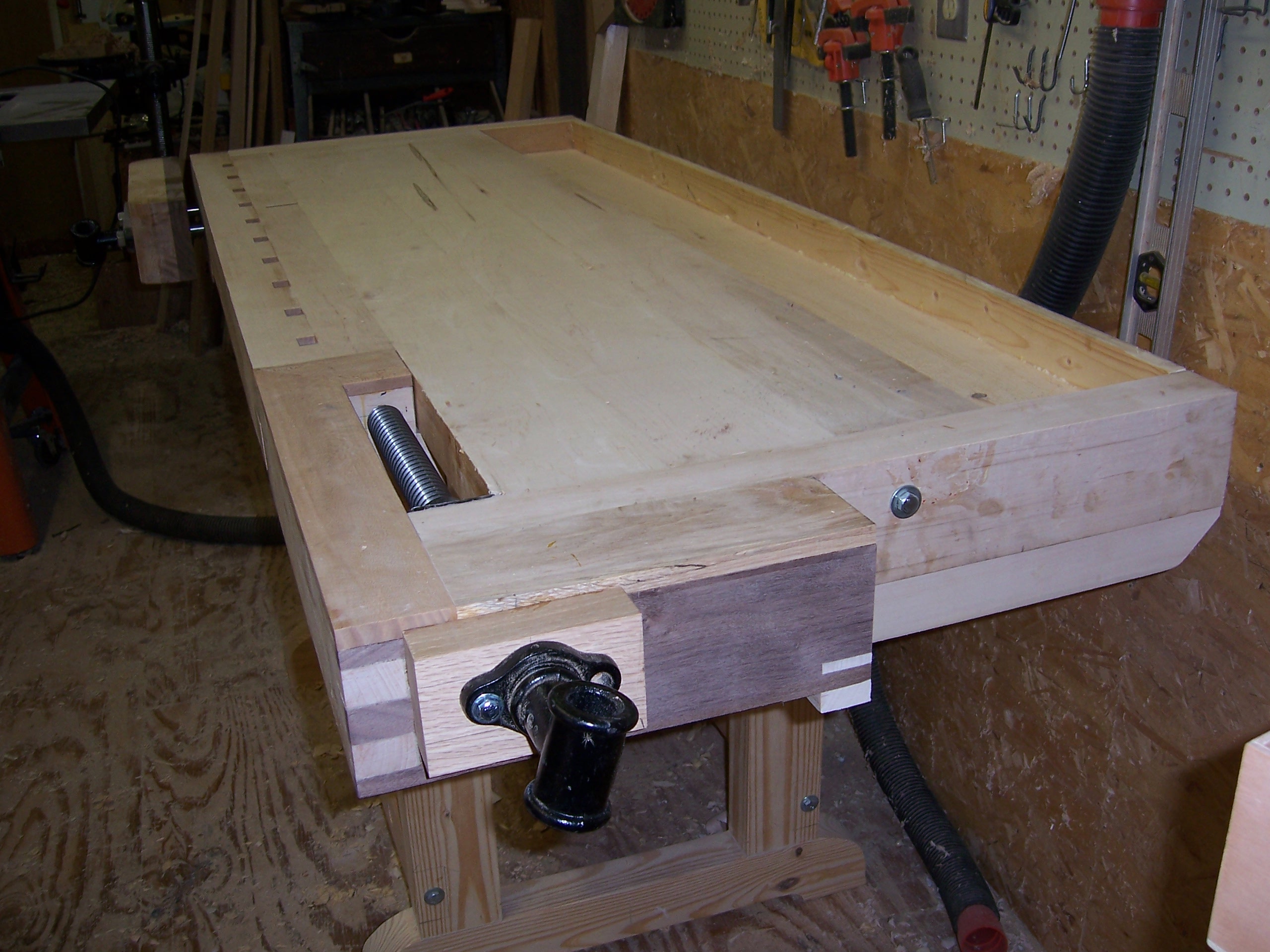 workbench right side